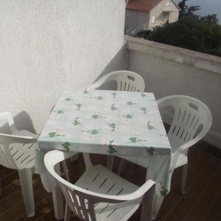 Apartments Marija - Seaview 诺维·维诺多尔斯基 外观 照片